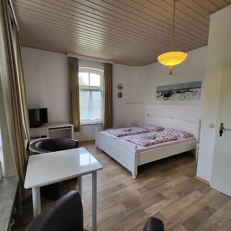 Gaestezimmer 